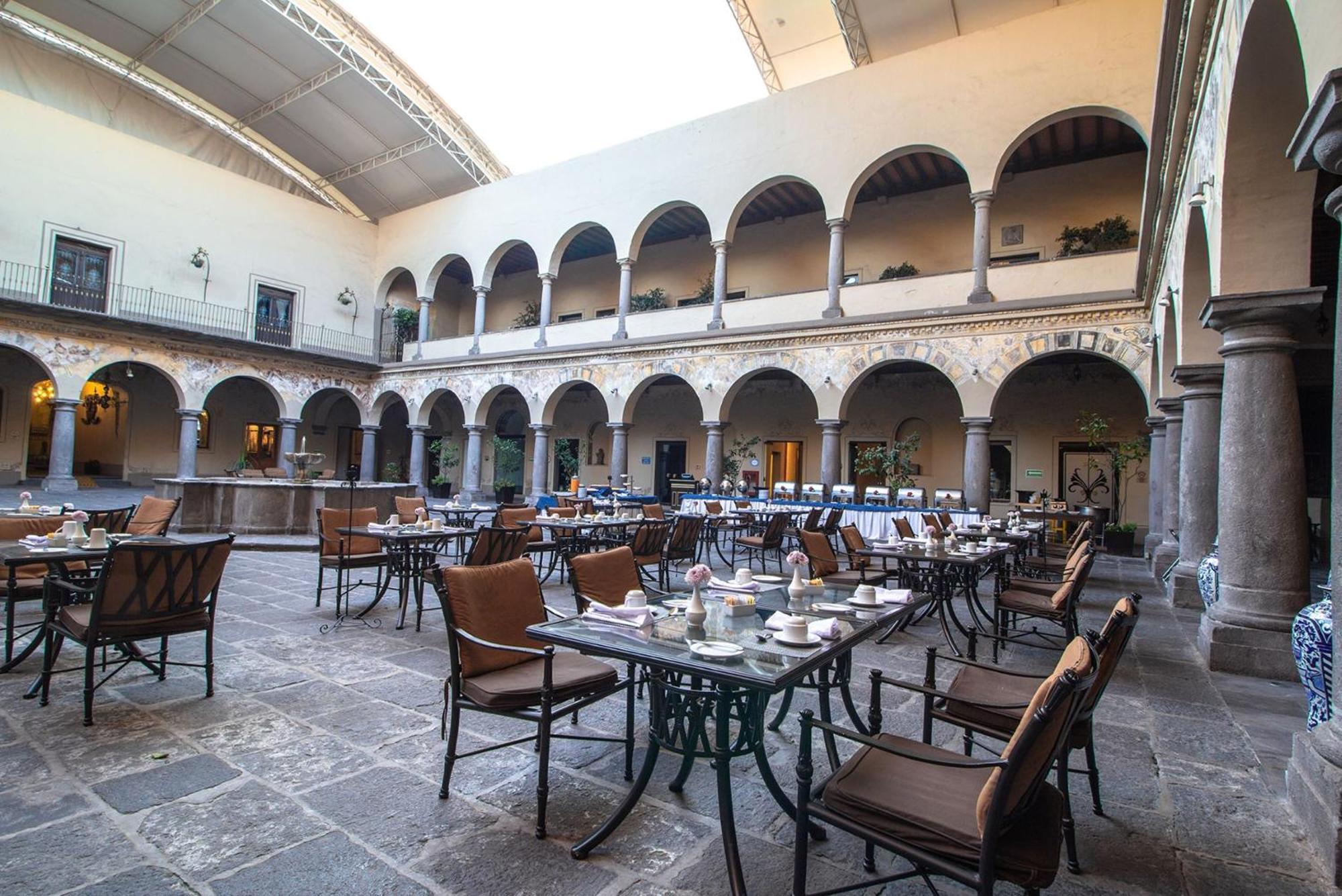 Quinta Real Puebla Hotel Exterior foto Restaurant in the hotel